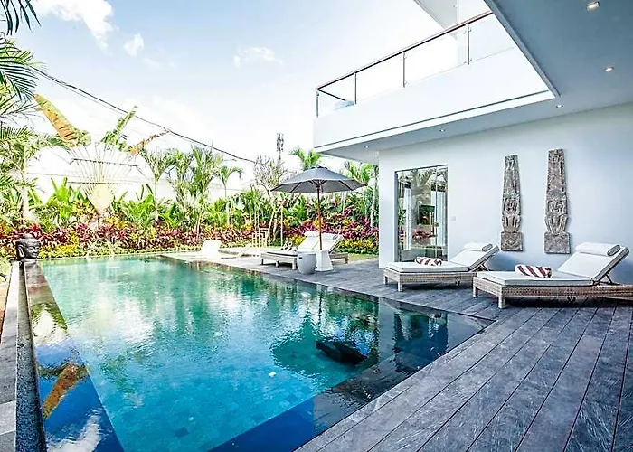 Stunning 4bd Retreat, 5min Walk To Finns Bliss Dalung (Bali)