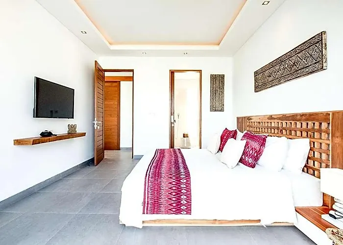 Stunning 4bd Retreat, 5min Walk To Finns Bliss * Dalung (Bali)