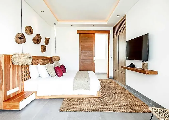 Villa Stunning 4bd Retreat, 5min Walk To Finns Bliss *